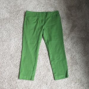 Size 4 NY&Co Green Capris